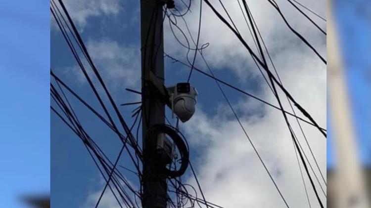 Polícia desmonta sistema clandestino de câmeras usado por traficantes em Votorantim