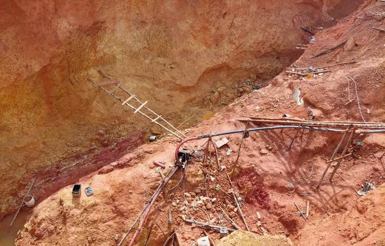 Garimpeiro morre soterrado após deslizamento de terra no interior do Amapá