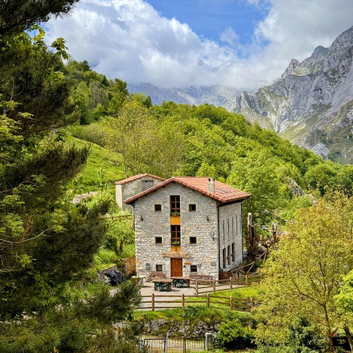Albergue Peña Castil - Ski en Sotres
